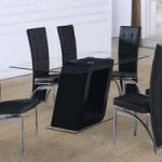 Pisa Glass Dining Table In Clear With Black Gloss Pedestal