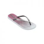 Ipanema White and Silver Flip-flops Classic trends VII